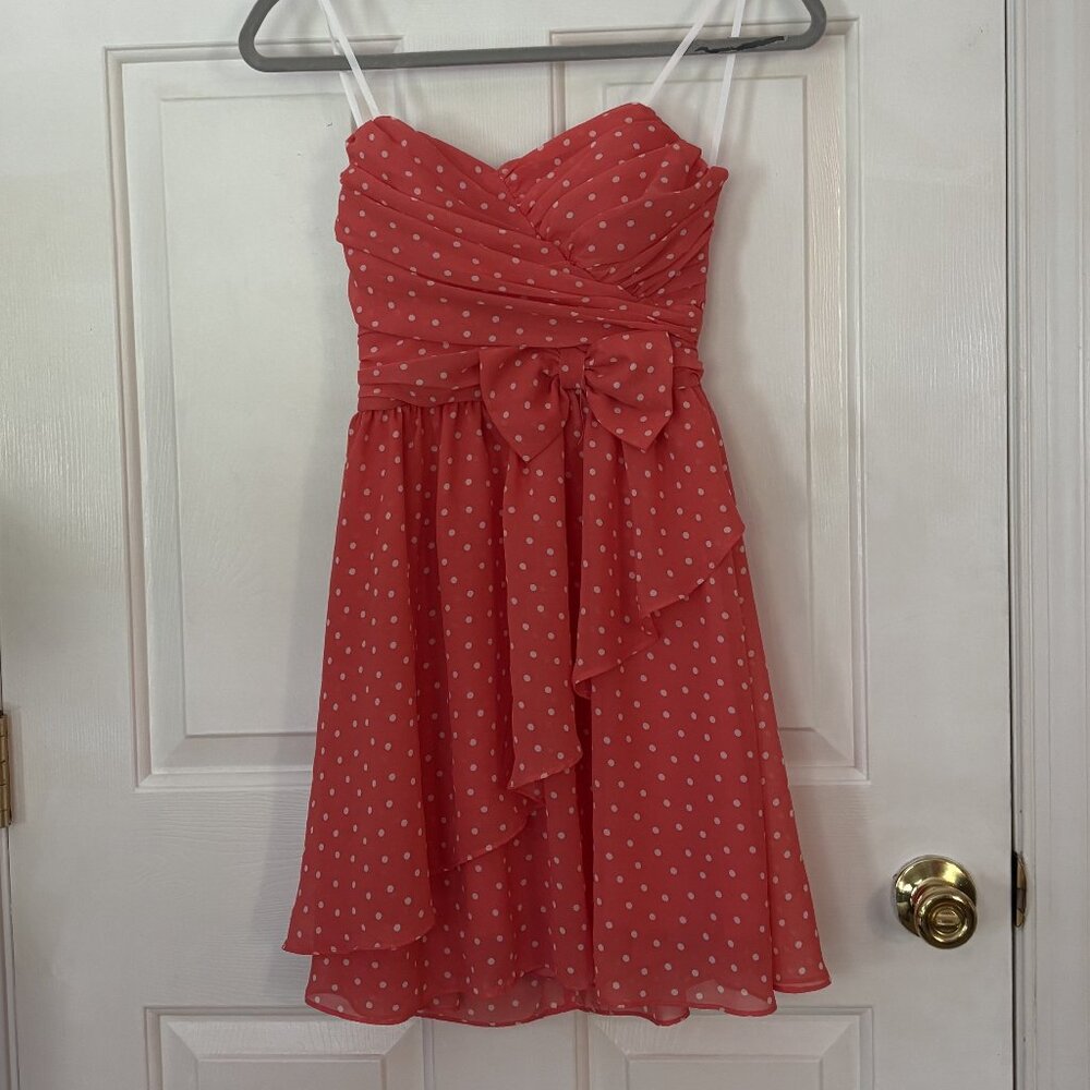 🌸 Delia’s Coral & White Polka Dot Strapless Dress – Size 3/4 🌸